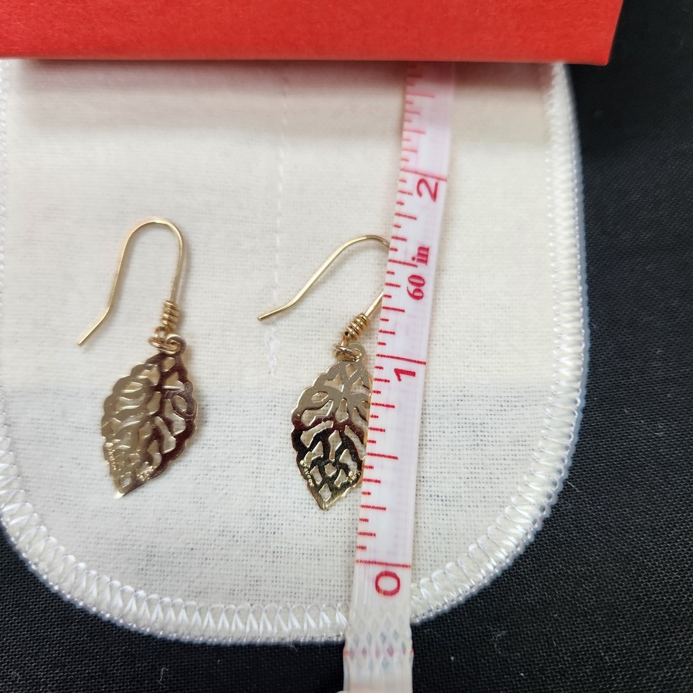 James Avery Retired Leaf Dangle Earrings 14k Yellow Gold Fishhook Style With Box - Picture 5 of 13